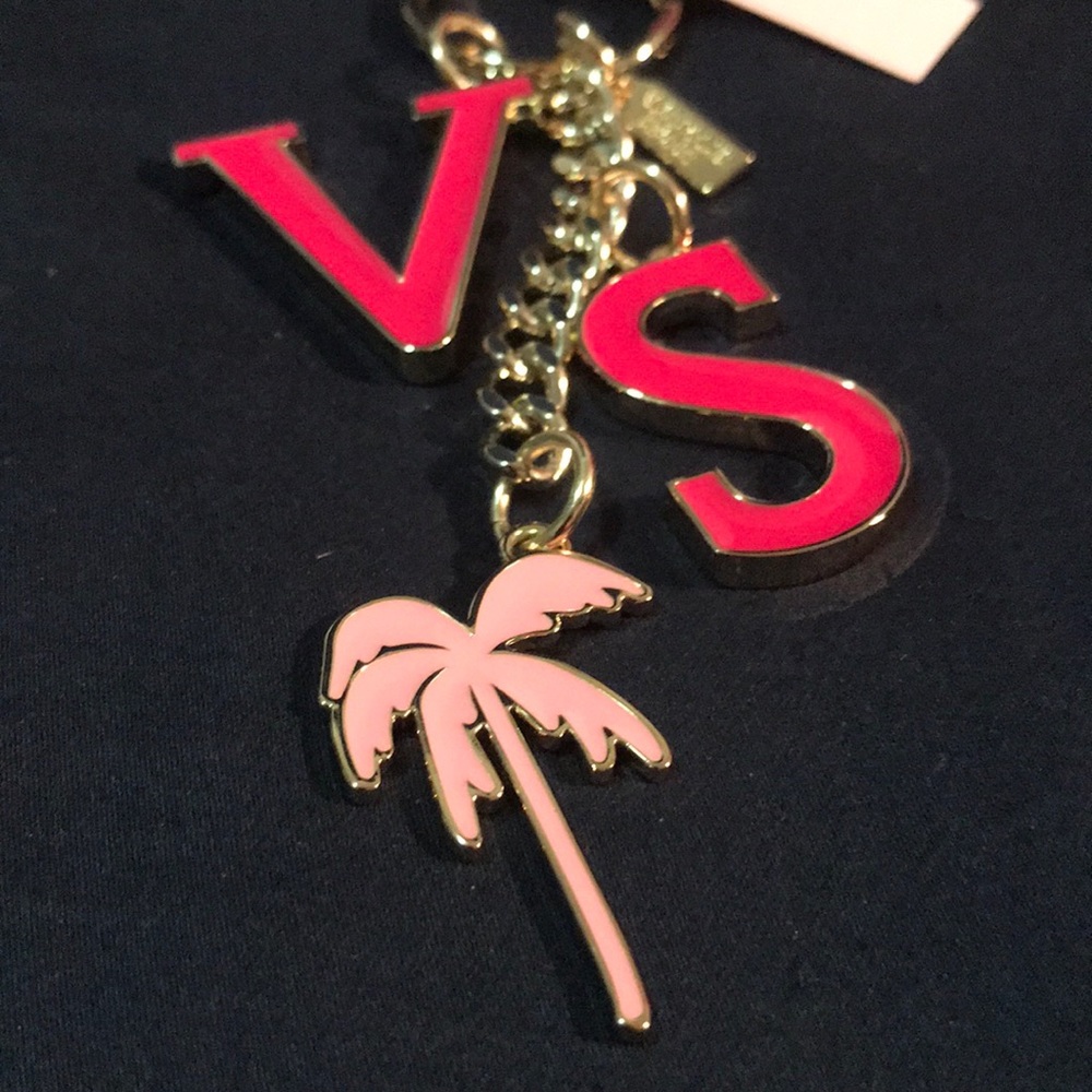 VS Keychain - Picture 2 of 3
